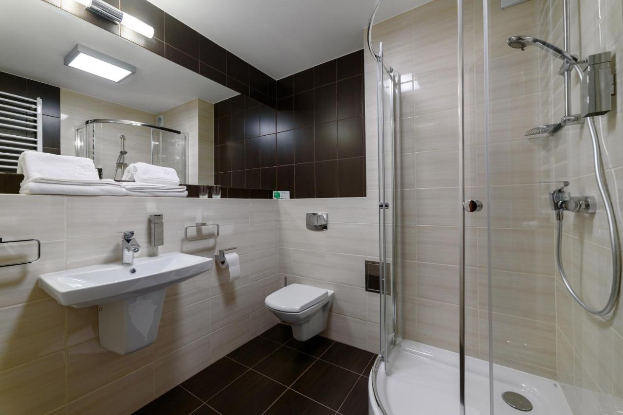 Hotel Ck Kalina à Lądek-Zdrój Extérieur photo