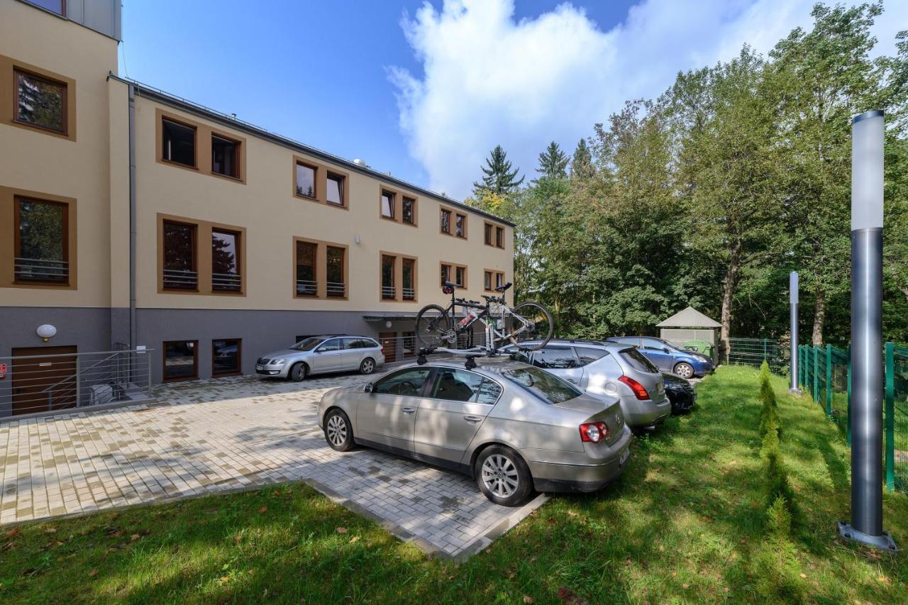 Hotel Ck Kalina à Lądek-Zdrój Extérieur photo